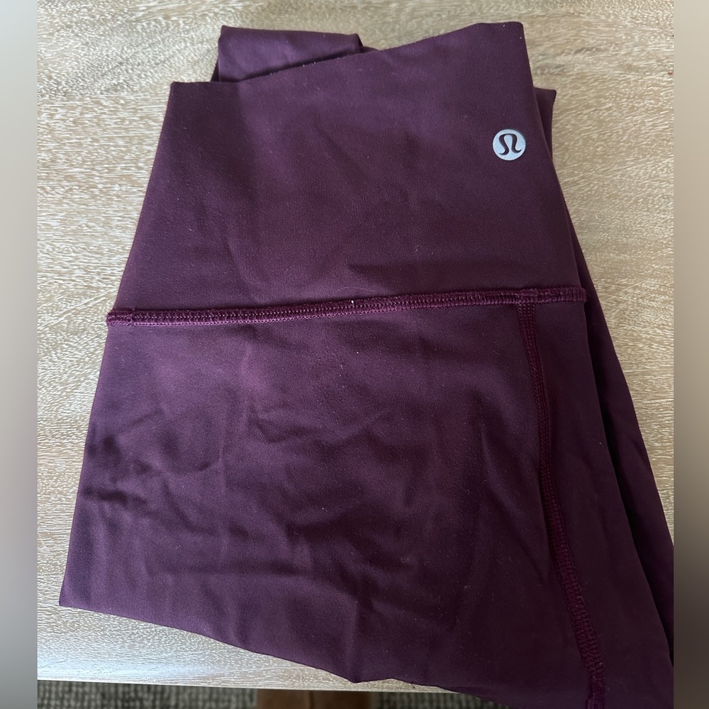 Lululemon Maroon Wunder Under Leggings